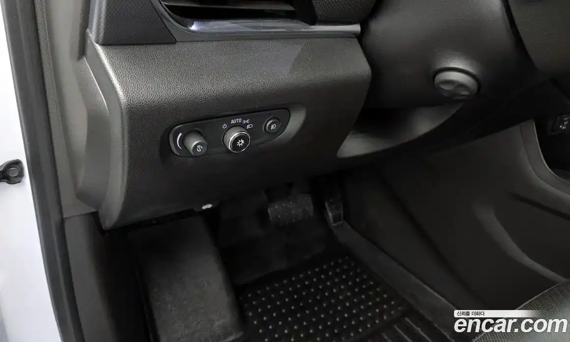 Chevrolet Traverse 2020 3.6 Автомат в Москве № 718917, фото 18