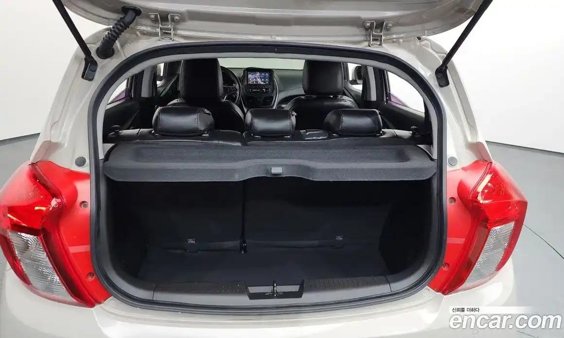 Chevrolet Spark 2016 1.0 Автомат в Москве № 718925, фото 20