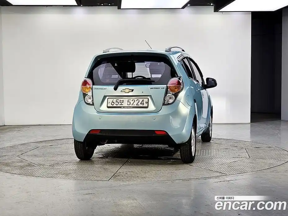 Chevrolet Spark 2012 1.0 Автомат в Москве № 719020, фото 3