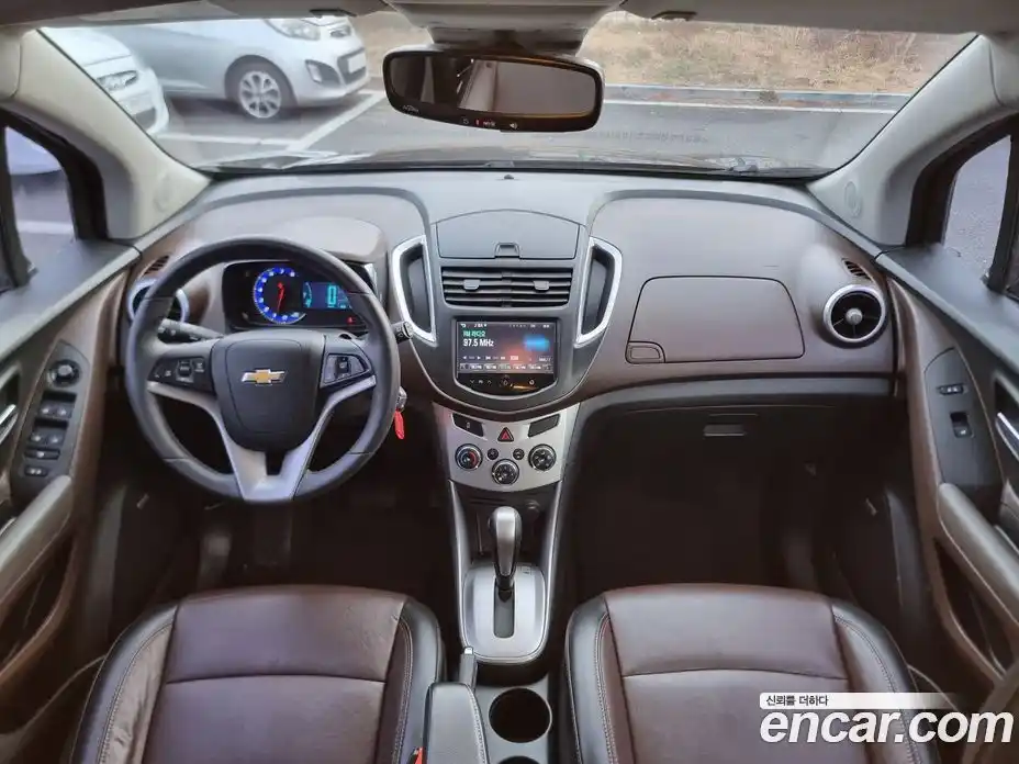 Chevrolet Trax 2014 1.4 Автомат в Москве № 719385, фото 11
