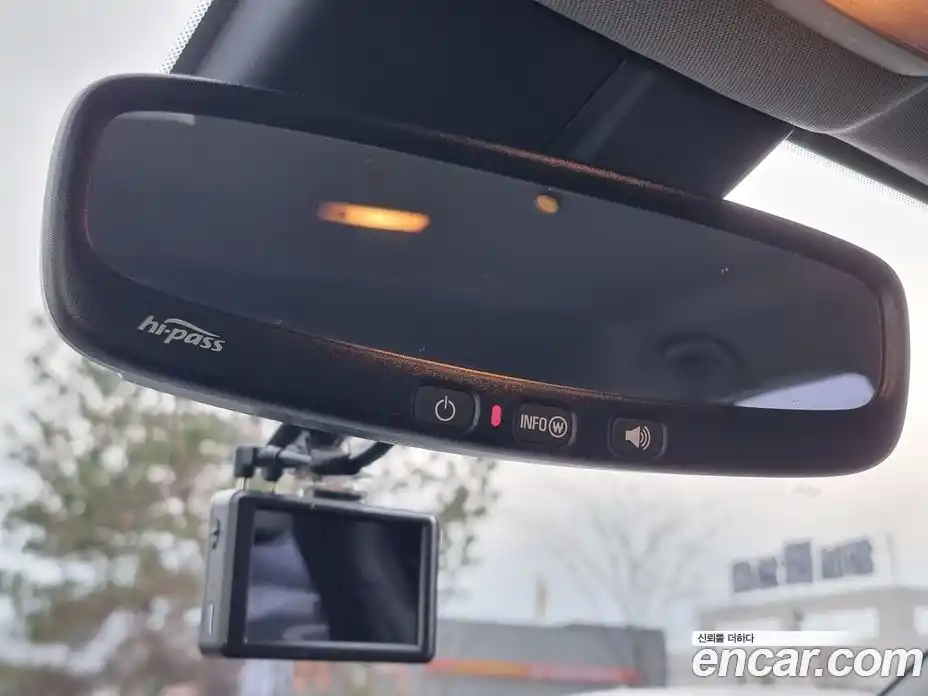 Chevrolet Trax 2014 1.4 Автомат в Москве № 719385, фото 18