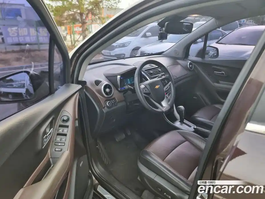 Chevrolet Trax 2014 1.4 Автомат в Москве № 719385, фото 10