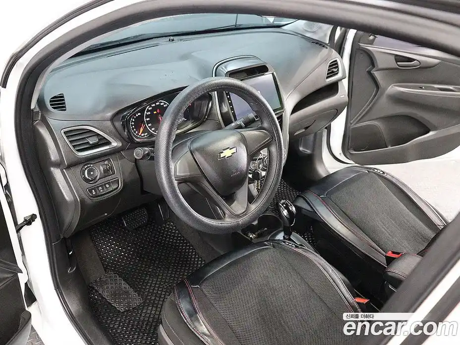 Chevrolet Spark 2019 1.0 Автомат в Москве № 719407, фото 15