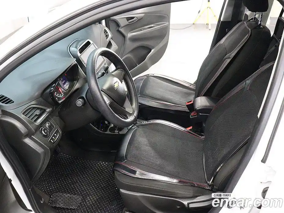 Chevrolet Spark 2019 1.0 Автомат в Москве № 719407, фото 17