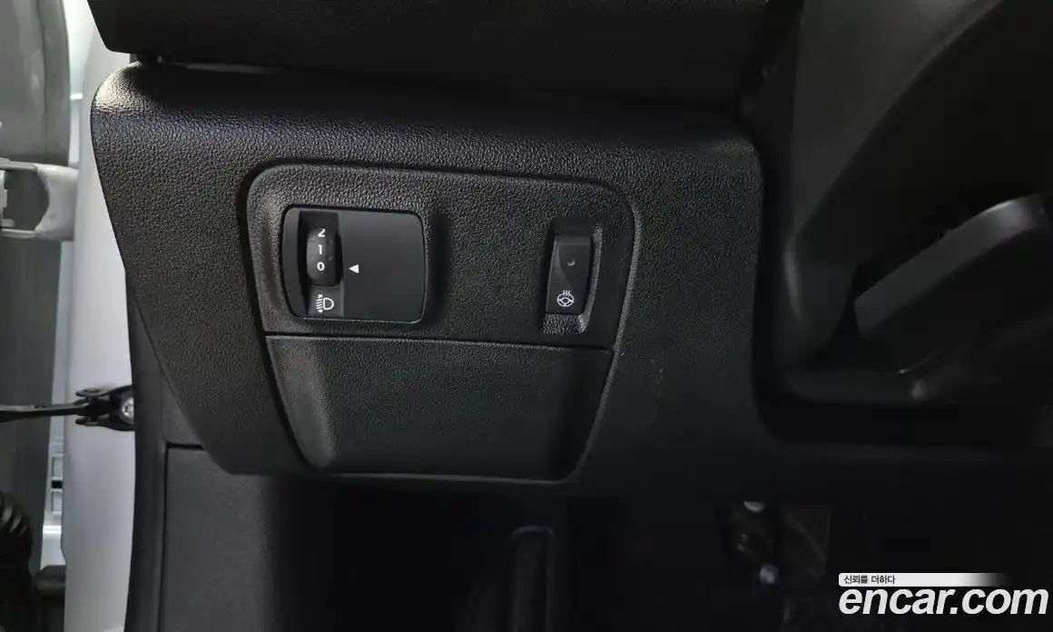 Renault SM6 2024 2.0 Автомат в Москве № 719709, фото 15