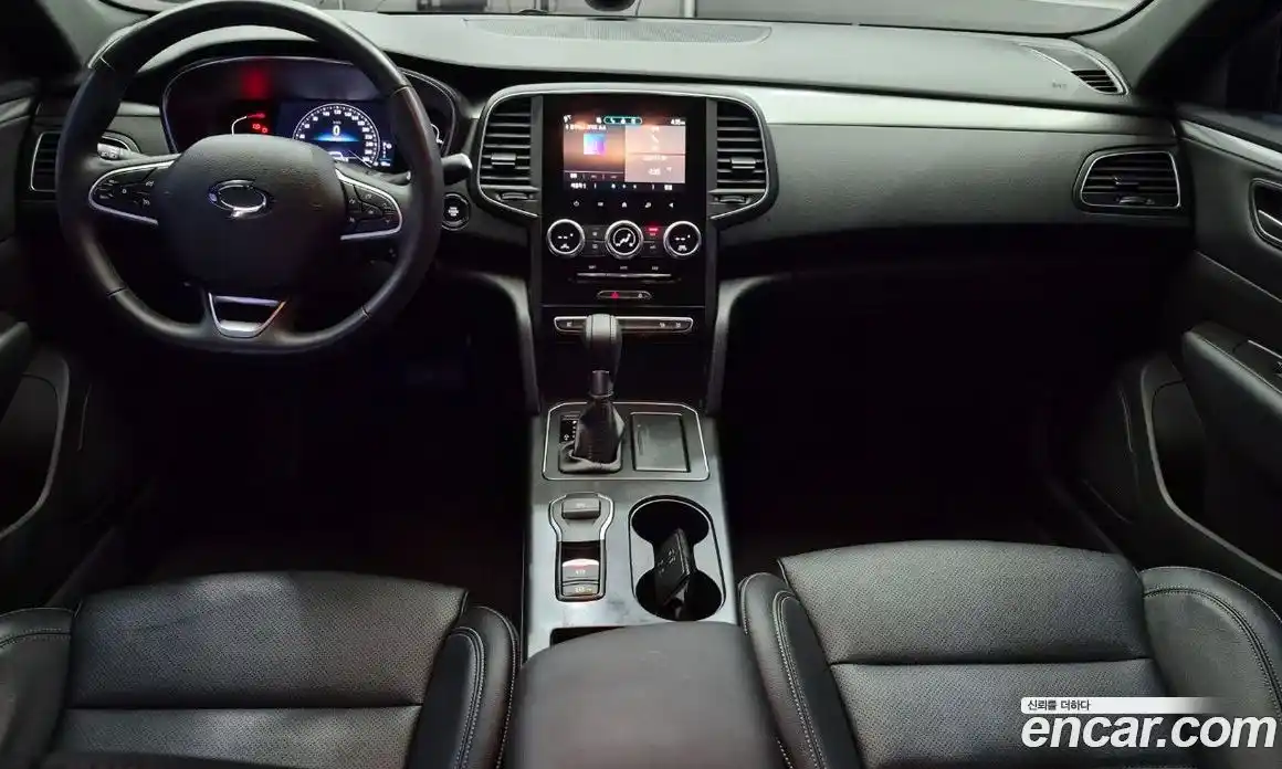 Renault SM6 2024 2.0 Автомат в Москве № 719709, фото 6