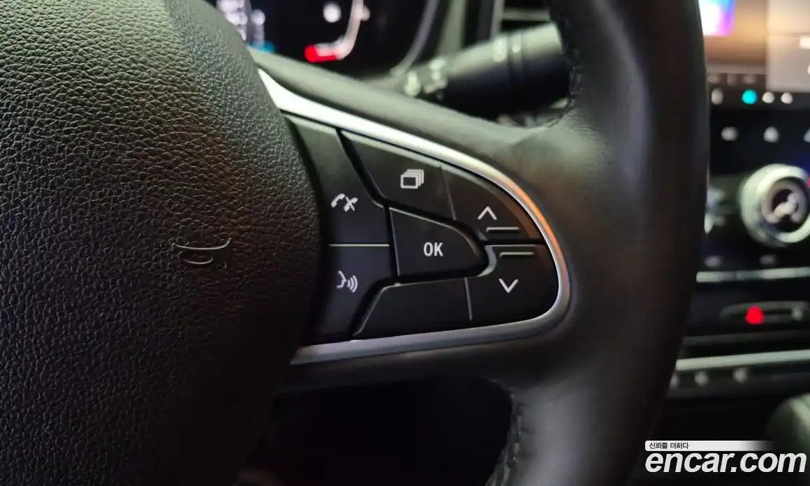 Renault SM6 2024 2.0 Автомат в Москве № 719709, фото 9