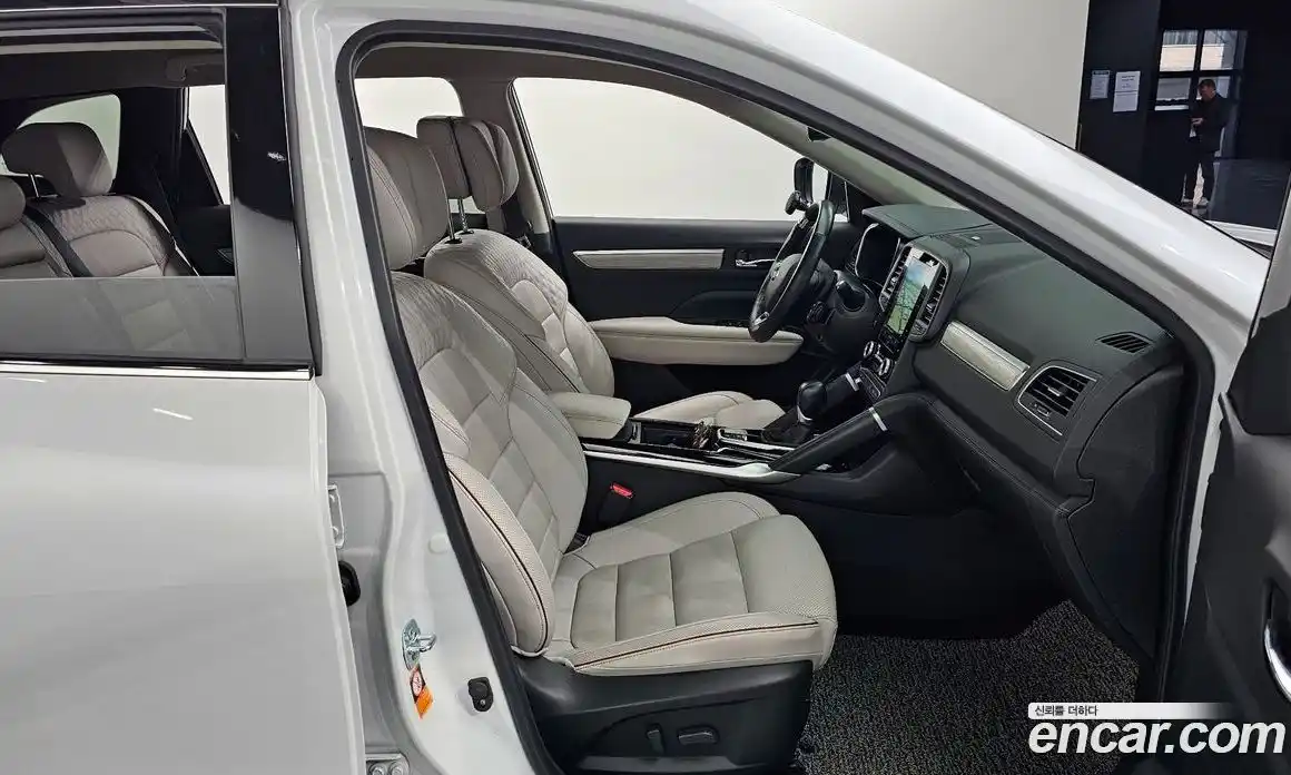 Renault QM6 2022 2.0 Автомат в Москве № 719885, фото 10