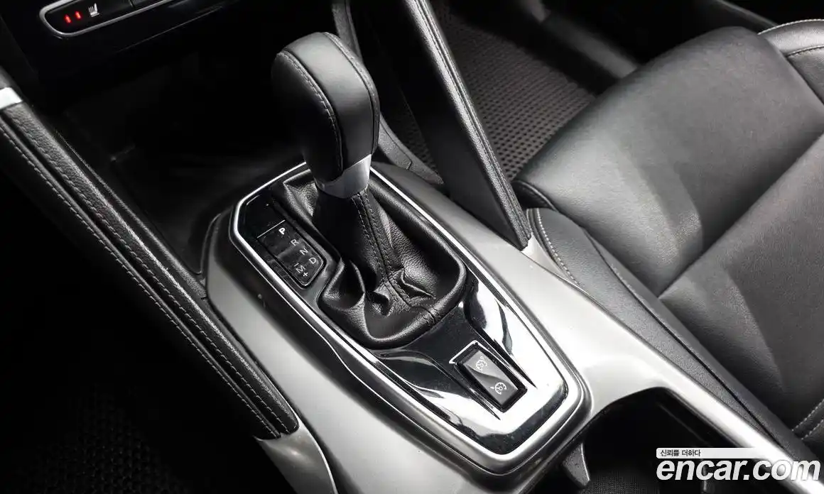 Renault QM6 2017 2.0 Автомат в Москве № 720092, фото 9