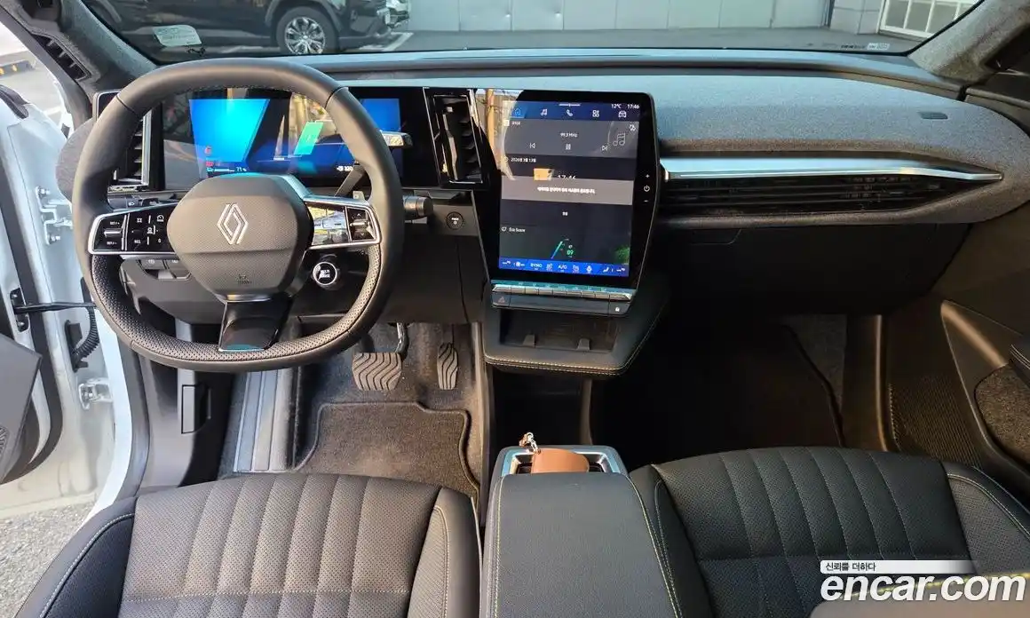 Renault Scenic 2025 Автомат в Москве № 720151, фото 11