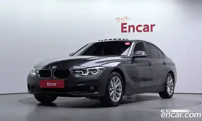 BMW 3-Series 2018 2.0 Автомат в Москве № 720594, миниатюра 1