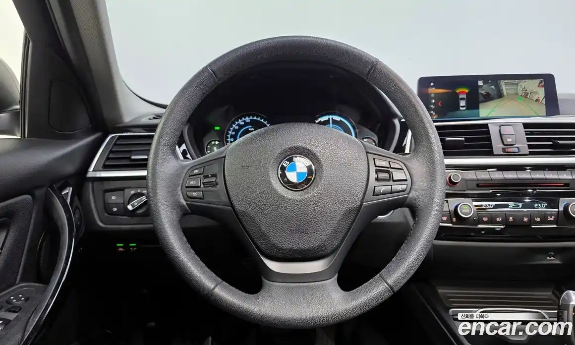 BMW 3-Series 2018 2.0 Автомат в Москве № 720594, фото 13