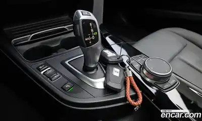 BMW 3-Series 2018 2.0 Автомат в Москве № 720594, миниатюра 9