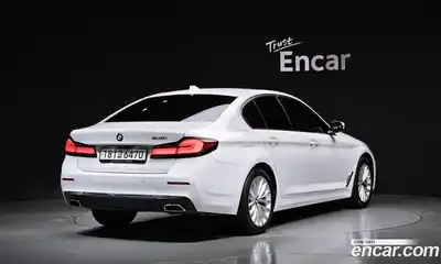 BMW 5-Series 2021 2.0 Автомат в Москве № 721134, миниатюра 2