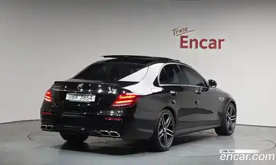 Mercedes-Benz E-Class 2018 4.0 Автомат в Москве № 722606, миниатюра 2