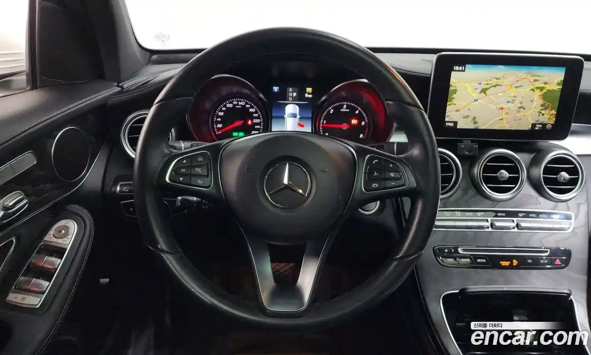 Mercedes-Benz GLC-Class 2018 2.1 Автомат в Москве № 722769, фото 13