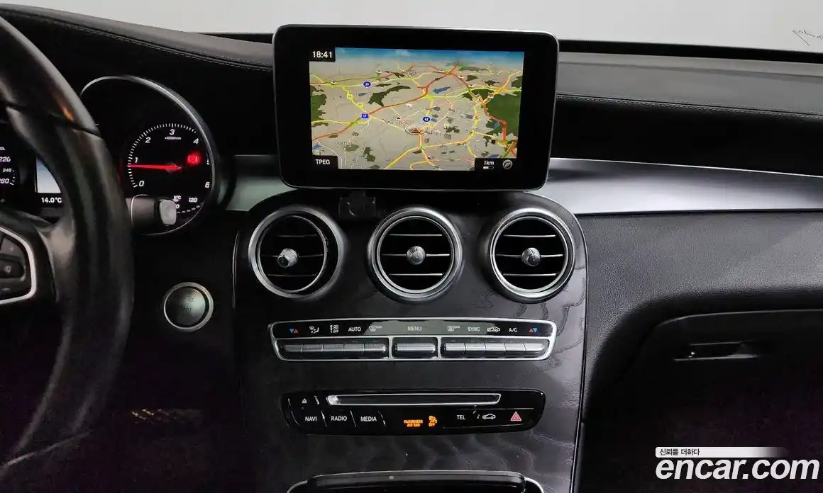 Mercedes-Benz GLC-Class 2018 2.1 Автомат в Москве № 722769, фото 14