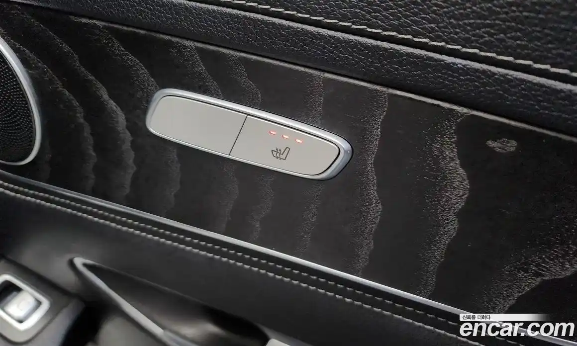 Mercedes-Benz GLC-Class 2018 2.1 Автомат в Москве № 722769, фото 19