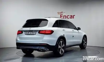 Mercedes-Benz GLC-Class 2018 2.1 Автомат в Москве № 722769, миниатюра 2