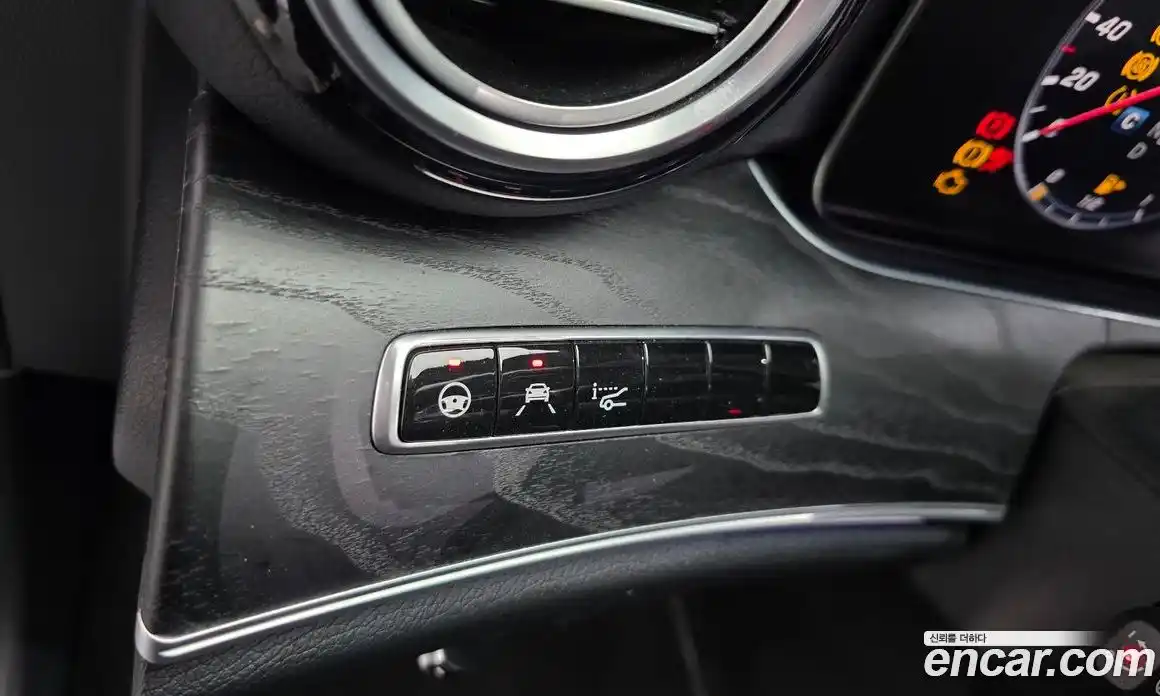 Mercedes-Benz E-Class 2020 2.0 Автомат в Москве № 722913, фото 17