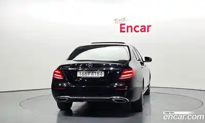 Mercedes-Benz E-Class 2020 2.0 Автомат в Москве № 722913, миниатюра 4