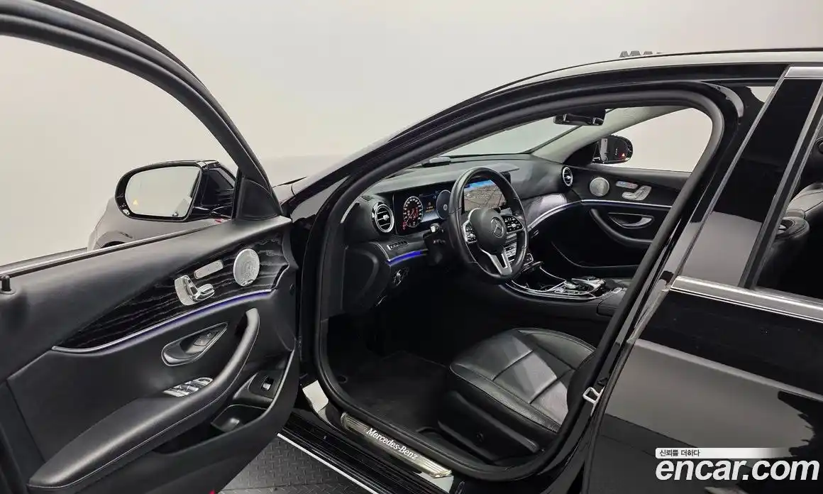 Mercedes-Benz E-Class 2020 2.0 Автомат в Москве № 722913, фото 10