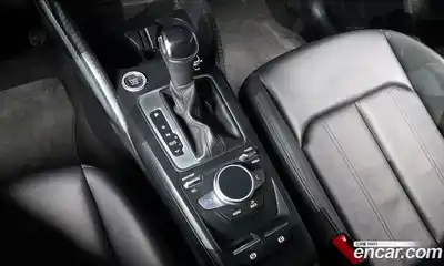 Audi Q2 2023 2.0 Автомат в Москве № 723155, миниатюра 9