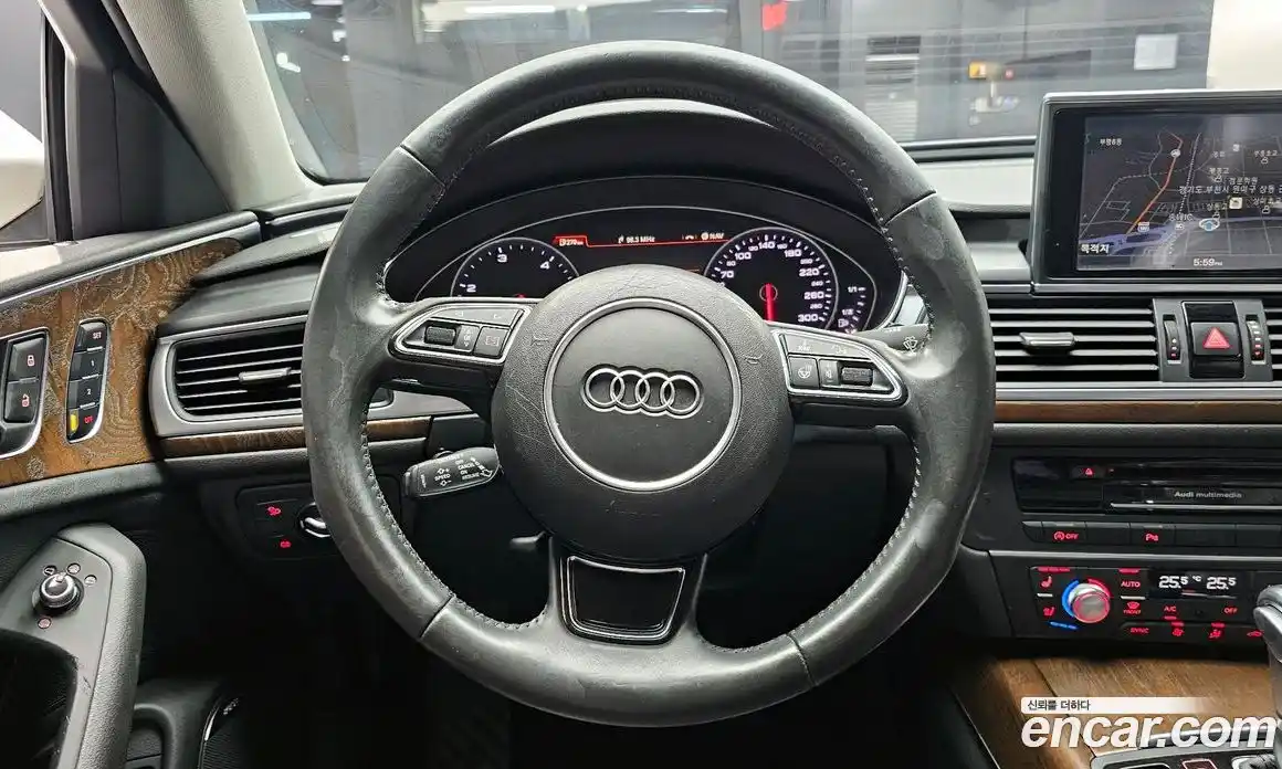 Audi A6 2015 3.0 Автомат в Москве № 723728, фото 13