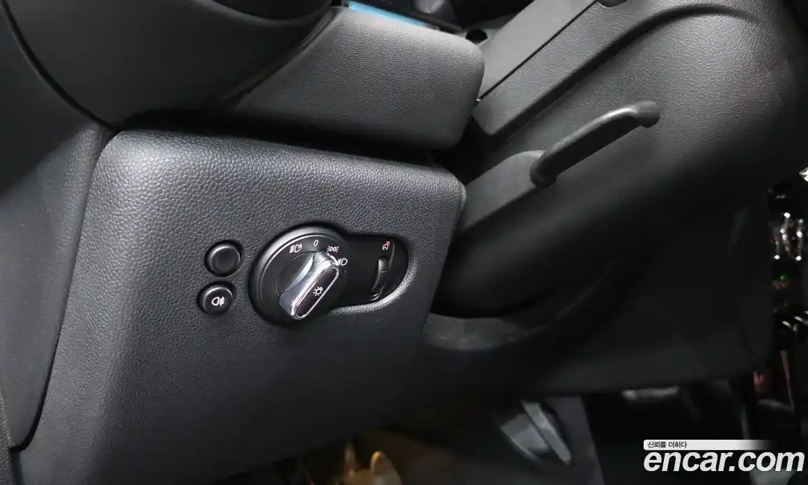 Mini Cooper 2023 1.5 Автомат в Москве № 724735, фото 13