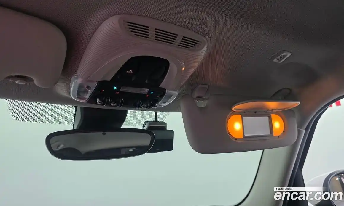 Mini Cooper 2023 1.5 Автомат в Москве № 724735, фото 17