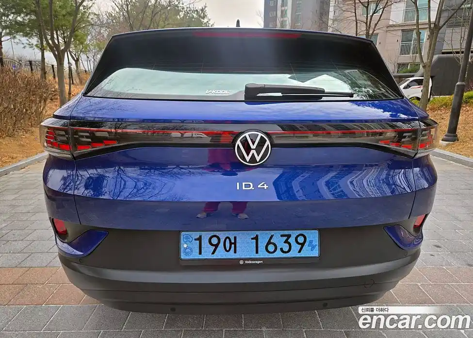 Volkswagen ID.4 2022 0.2 Автомат в Москве № 725042, фото 5