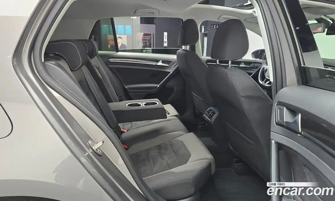 Volkswagen Golf 2014 2.0 Автомат в Москве № 725095, фото 12