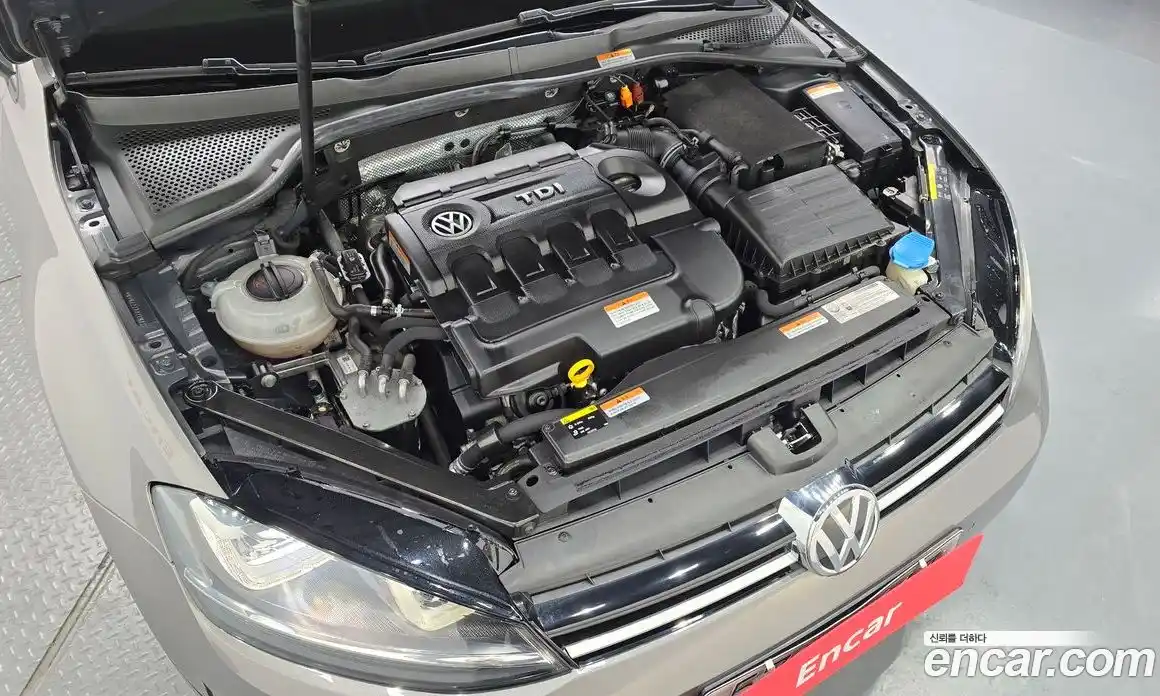 Volkswagen Golf 2014 2.0 Автомат в Москве № 725095, фото 6