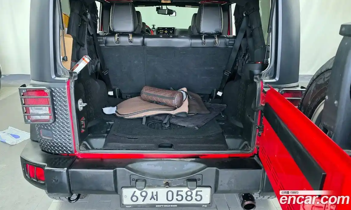 Jeep Wrangler 2016 3.6 Автомат в Москве № 725273, фото 20