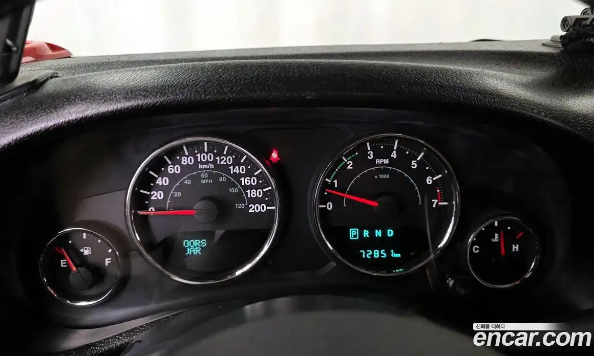 Jeep Wrangler 2016 3.6 Автомат в Москве № 725273, фото 8