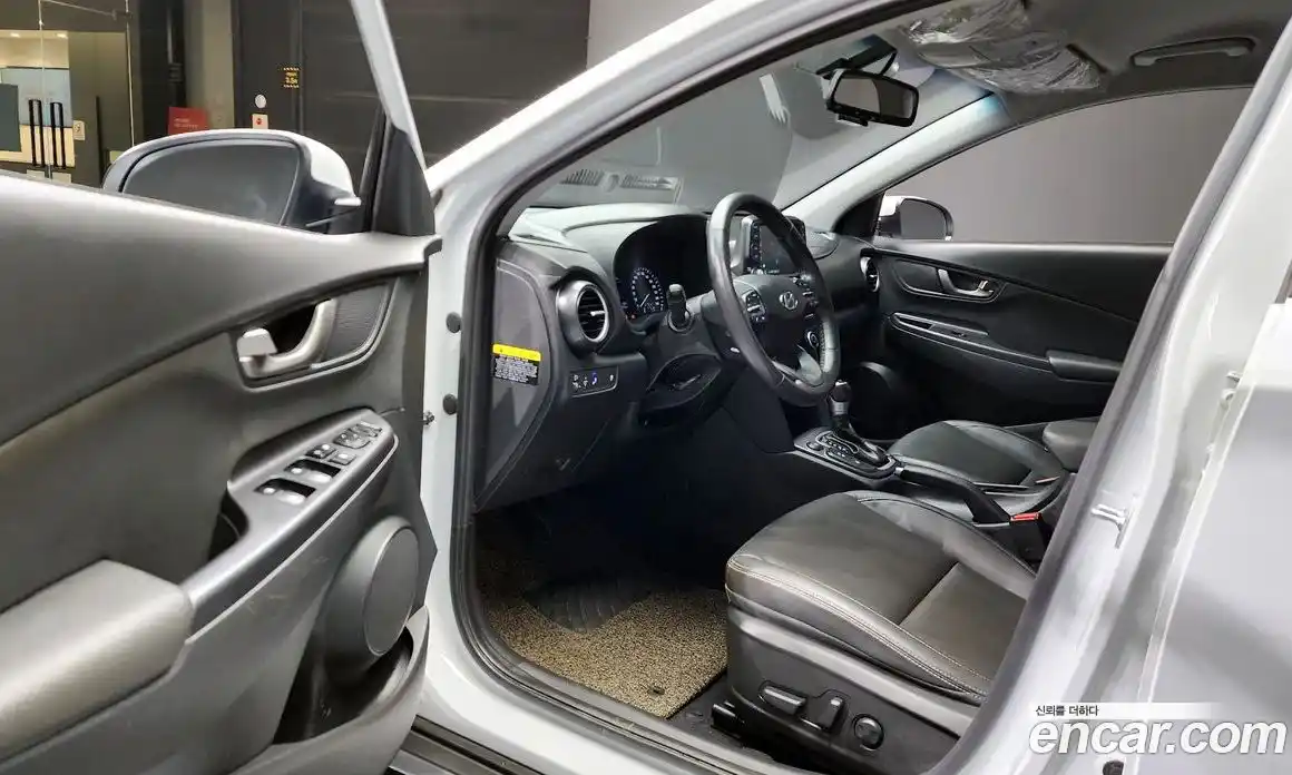 Hyundai Kona 2018 1.6 Автомат в Москве № 745718, фото 11