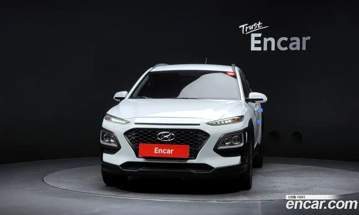 Hyundai Kona 2018 1.6 Автомат в Москве № 745718, фото 3