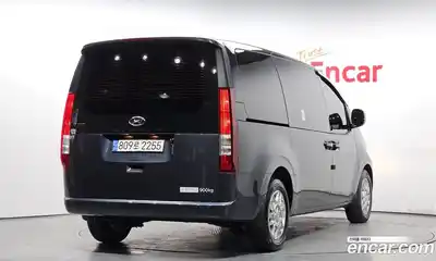 Hyundai Staria 2023 2.2 Автомат в Москве № 745877, миниатюра 2