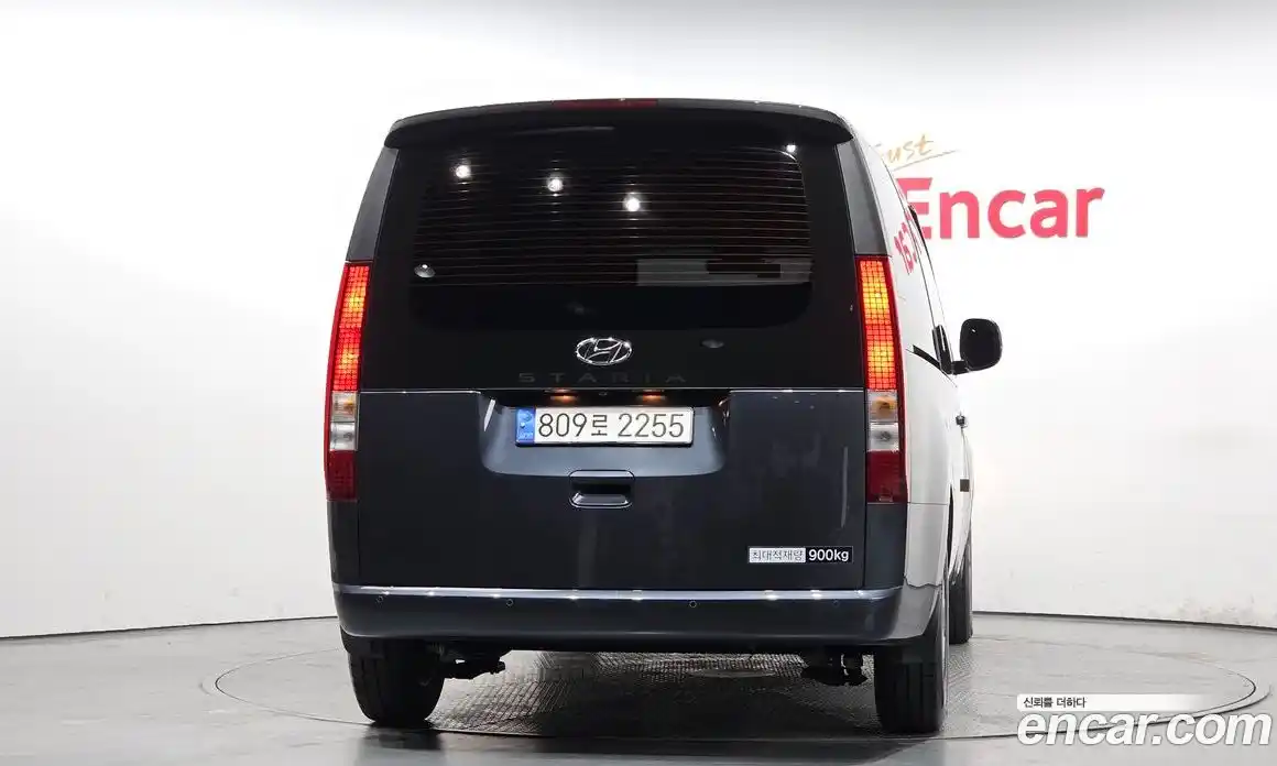 Hyundai Staria 2023 2.2 Автомат в Москве № 745877, фото 4