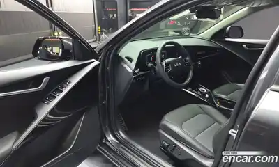 Kia Niro 2025 1.6 Автомат в Москве № 745988, миниатюра 10