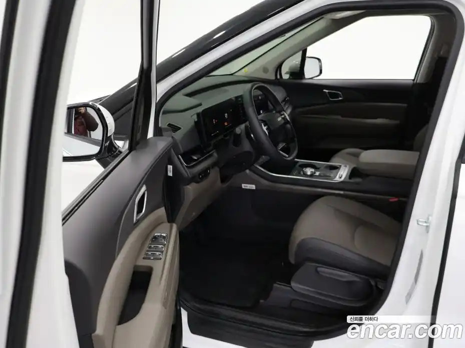 Kia Canival 2025 2.2 Автомат в Москве № 746114, фото 9