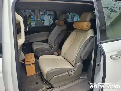 Kia Canival 2024 1.6 Автомат в Москве № 746226, миниатюра 8