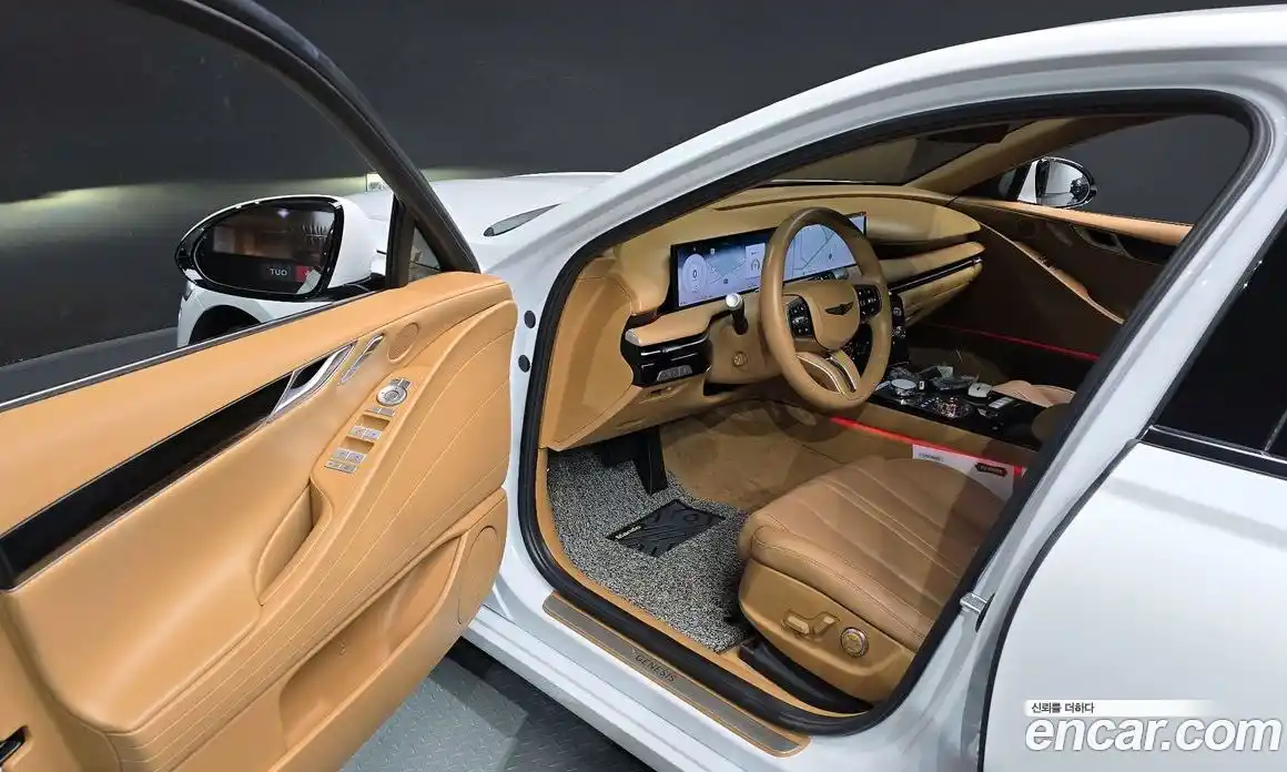 Genesis G80 2024 2.5 Автомат в Москве № 746560, фото 10