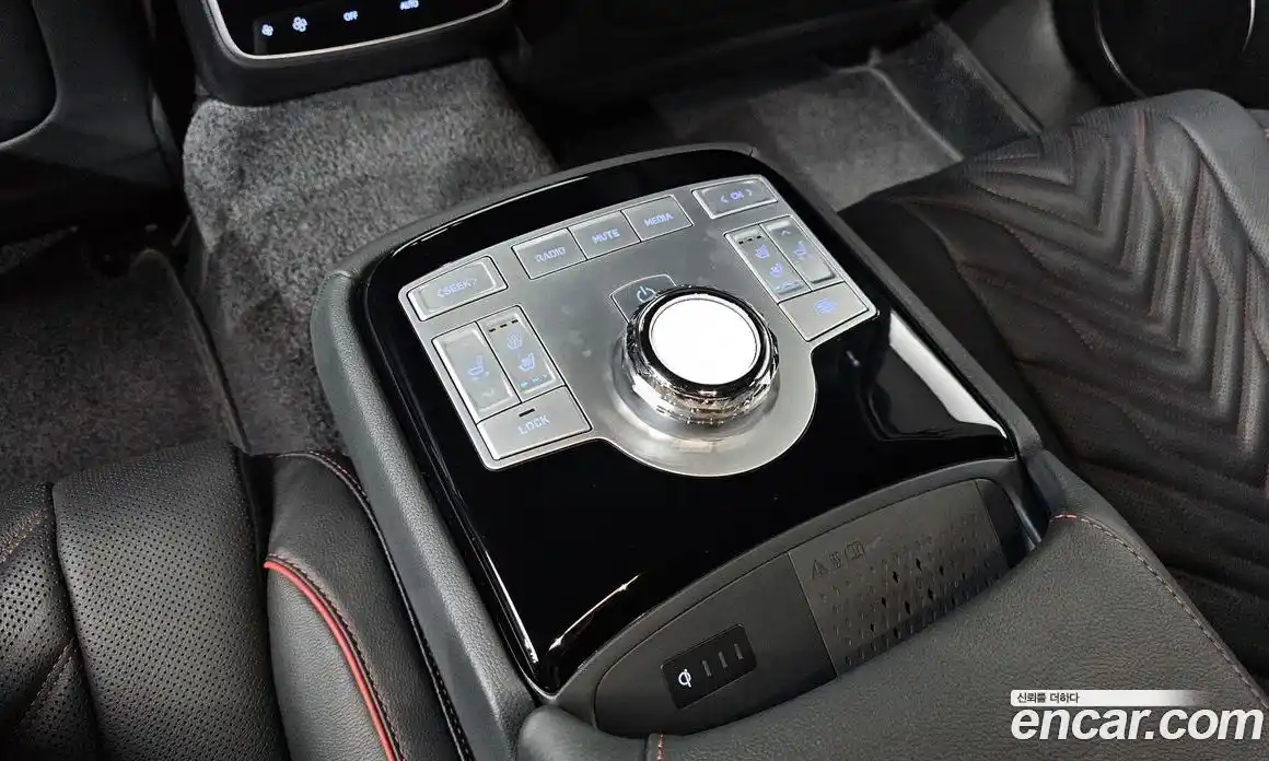 Genesis G80 2024 2.5 Автомат в Москве № 746708, фото 18