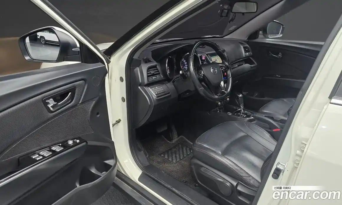 SsangYong TIBOLI 2017 1.6 Автомат в Москве № 747451, фото 11