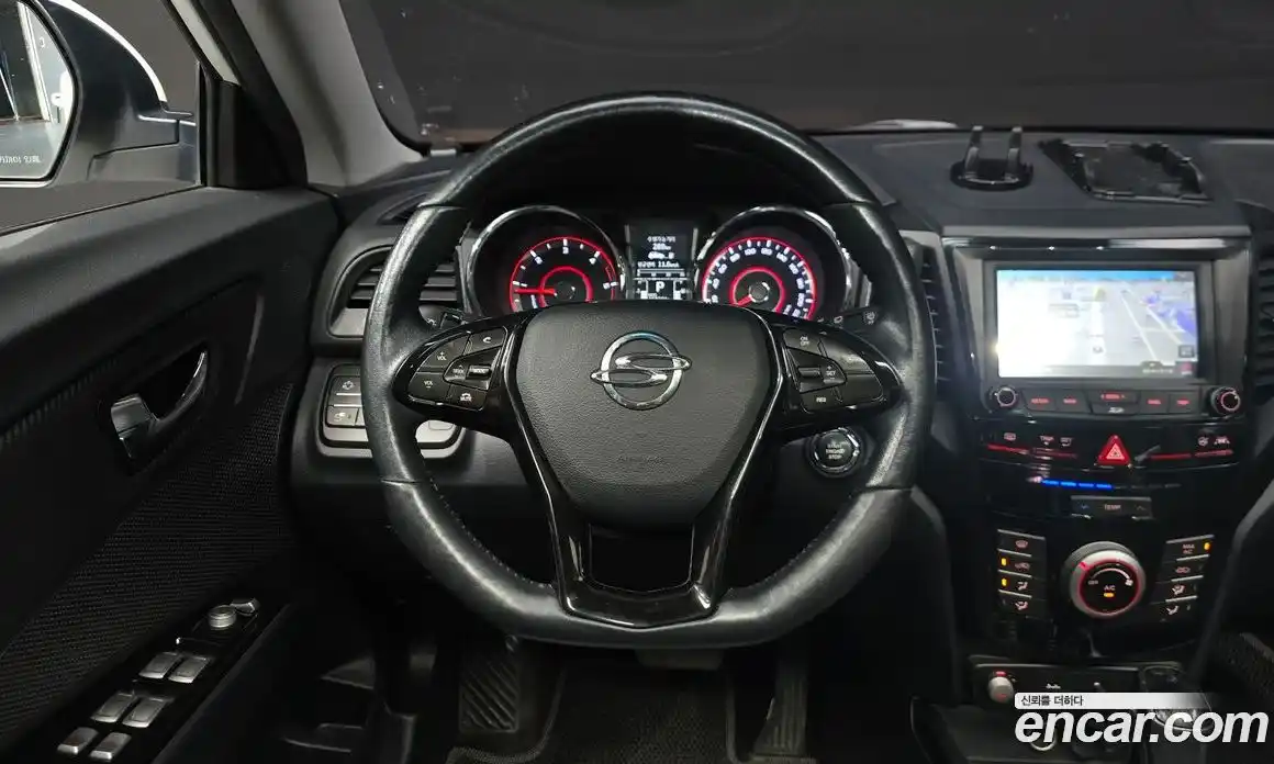 SsangYong TIBOLI 2017 1.6 Автомат в Москве № 747451, фото 13