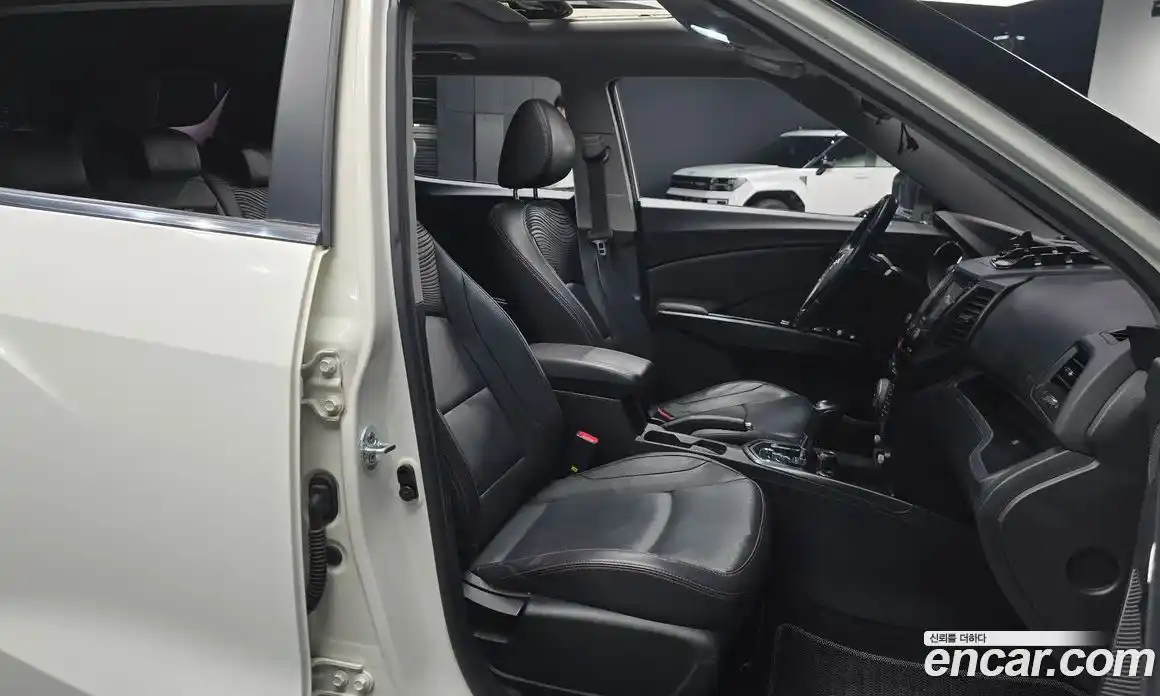 SsangYong TIBOLI 2017 1.6 Автомат в Москве № 747451, фото 10