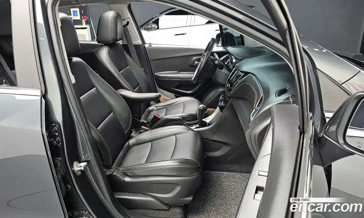 Chevrolet Trax 2016 1.4 Автомат в Москве № 747578, фото 10