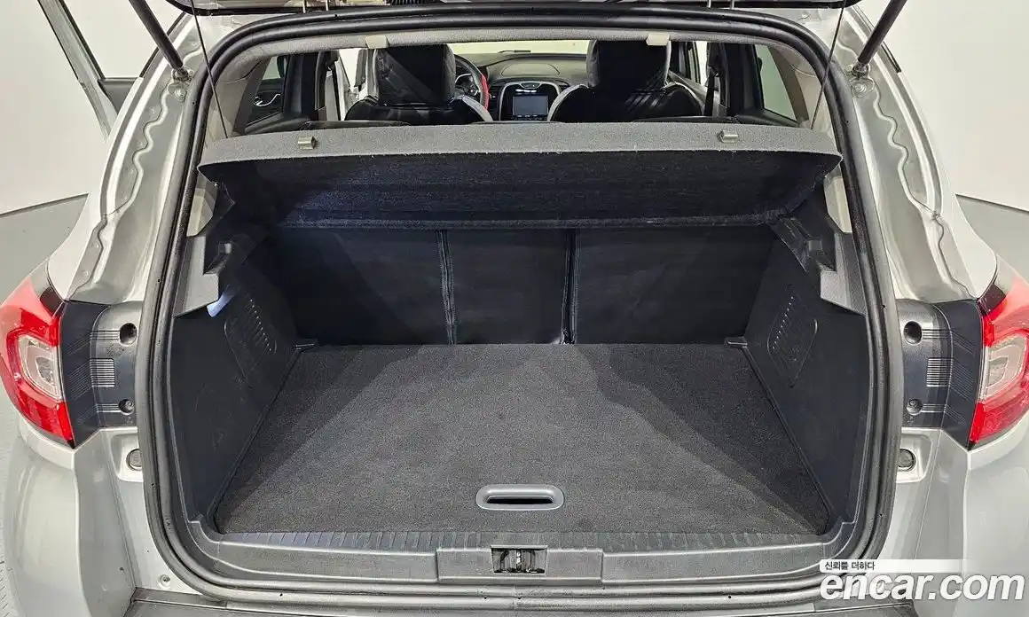 Renault QM3 2014 1.5 Автомат в Москве № 747629, фото 20