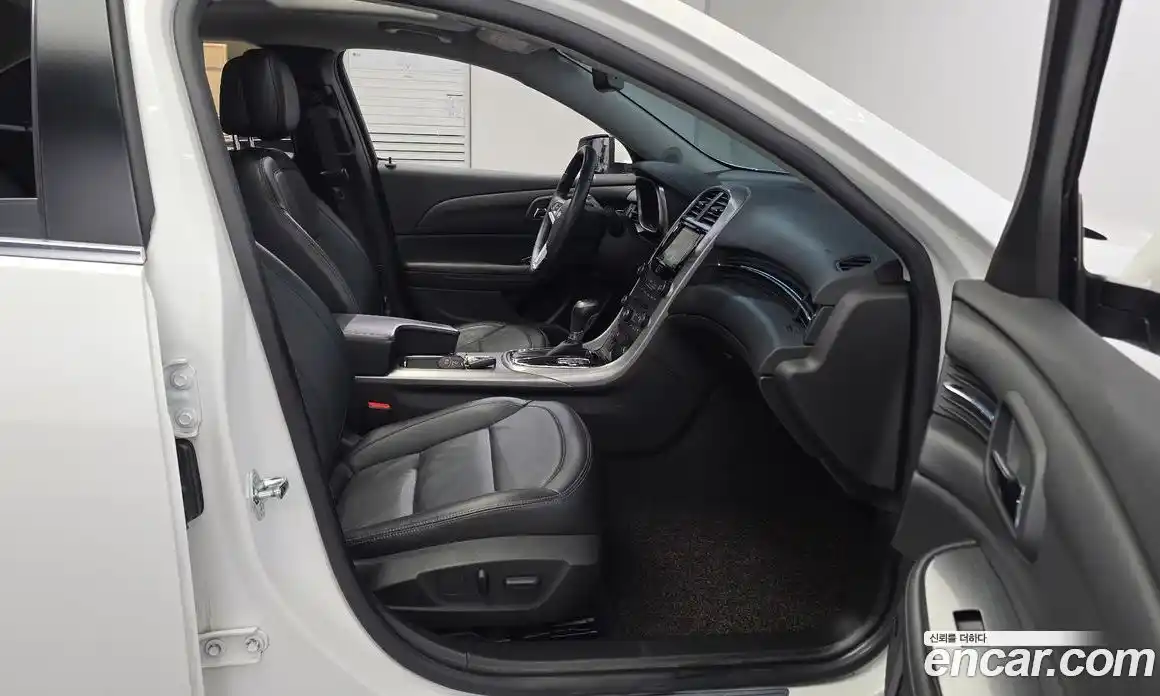 Chevrolet Malibu 2015 2.0 Автомат в Москве № 747918, фото 12